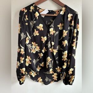 $99 White House Black Market Floral Blouse 2 Silky Balloon Sleeve whimsigoth NEW